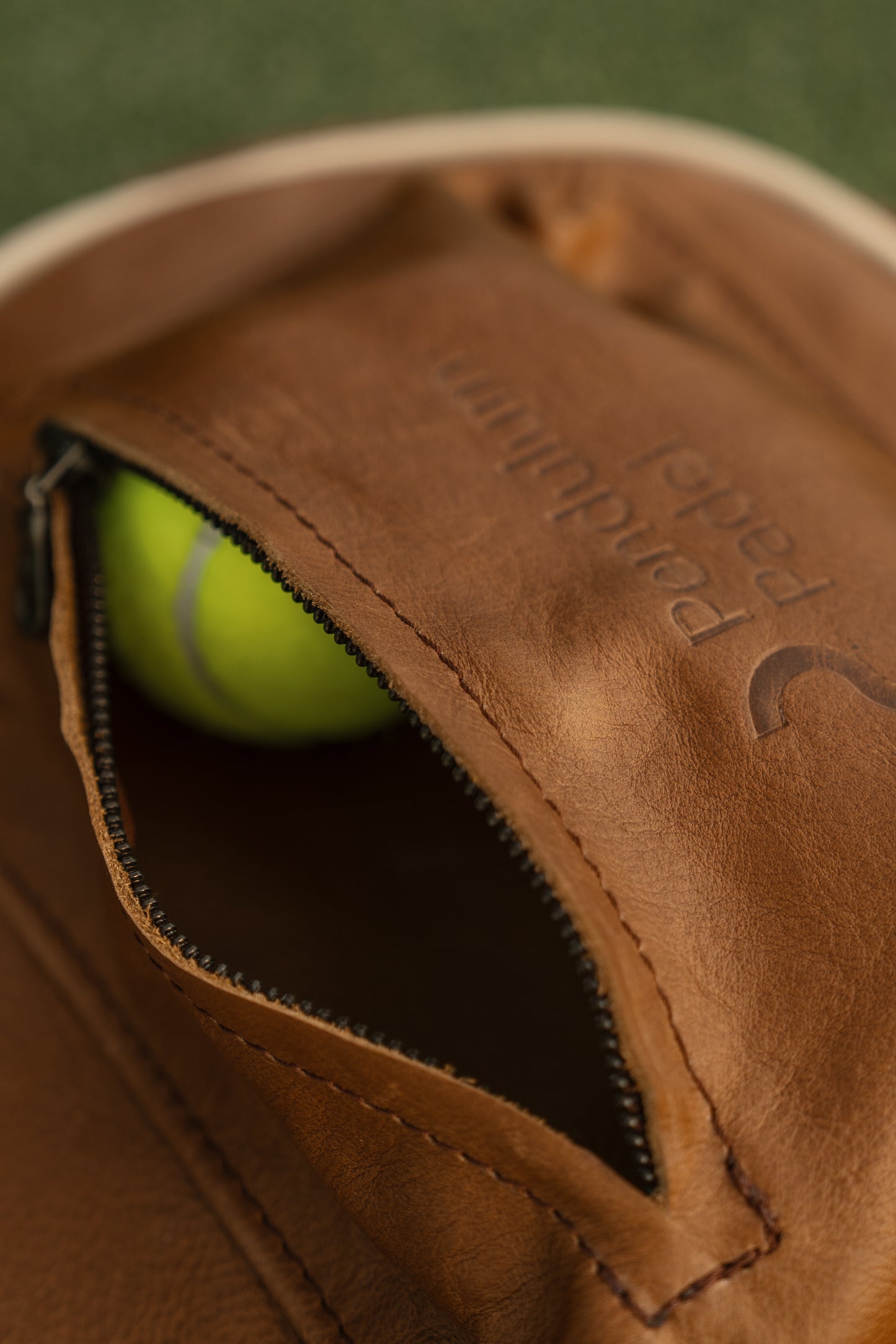The Pendulum Leather Padel Bag