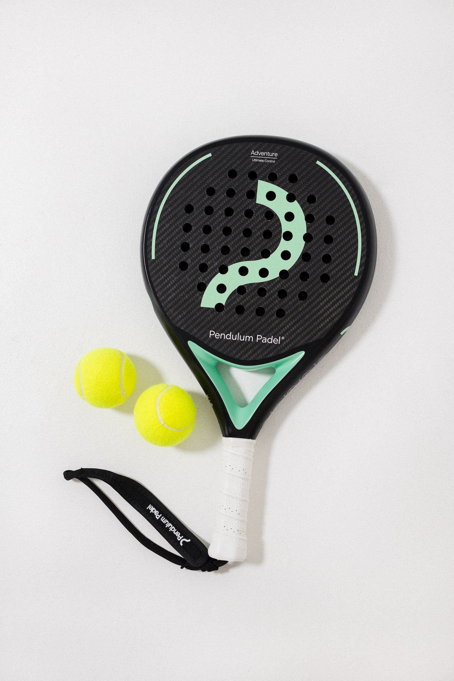 The Adventure 3K Padel Racket